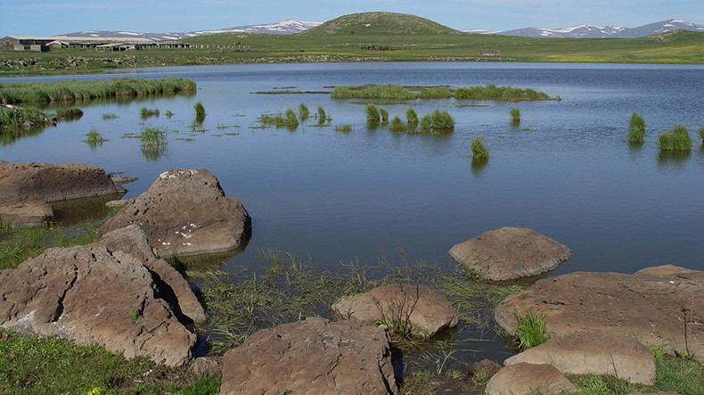 Lake Arpi National Park